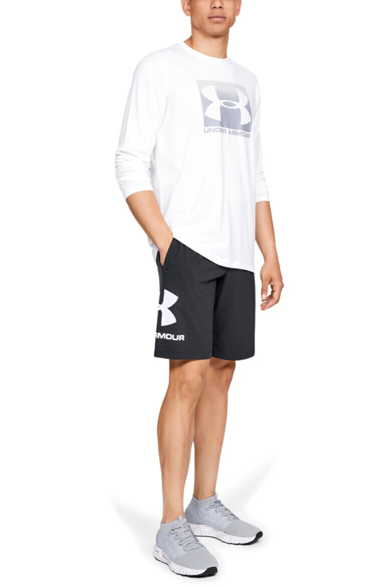 Under Armour Фитнес бермуди Sportstyle - Pepit.bg