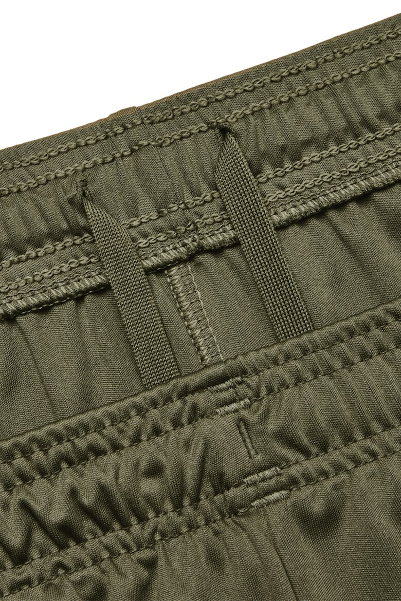 Under Armour Тренировъчни бермуди Tech™ с лого - Pepit.bg