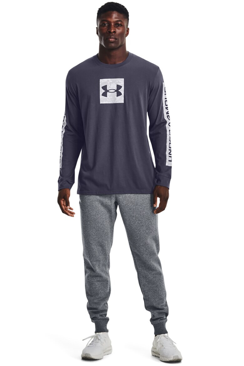 Under Armour Фитнес блуза Camo Boxed с лого - Pepit.bg