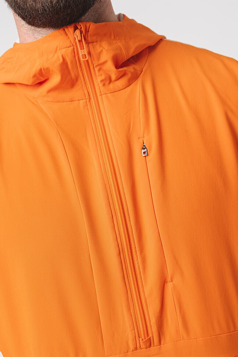 Under Armour Фитнес худи с джоб с цип - Pepit.bg