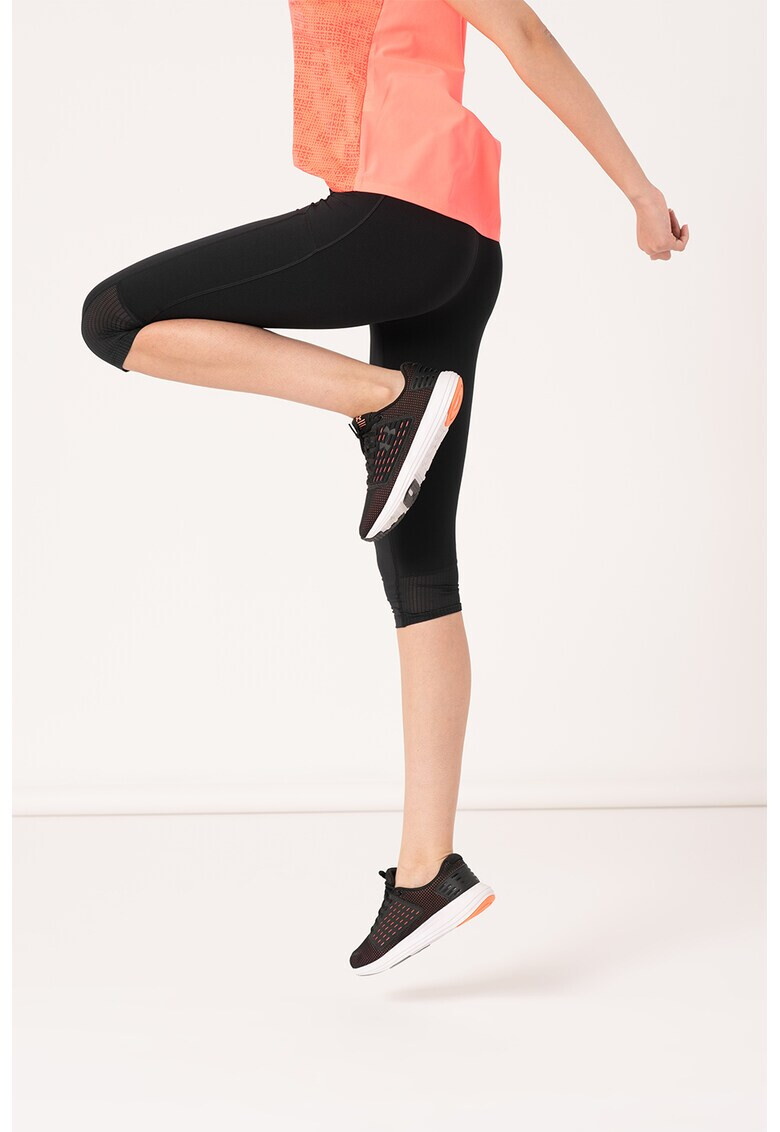 Under Armour Фитнес клин капри Fly By - Pepit.bg