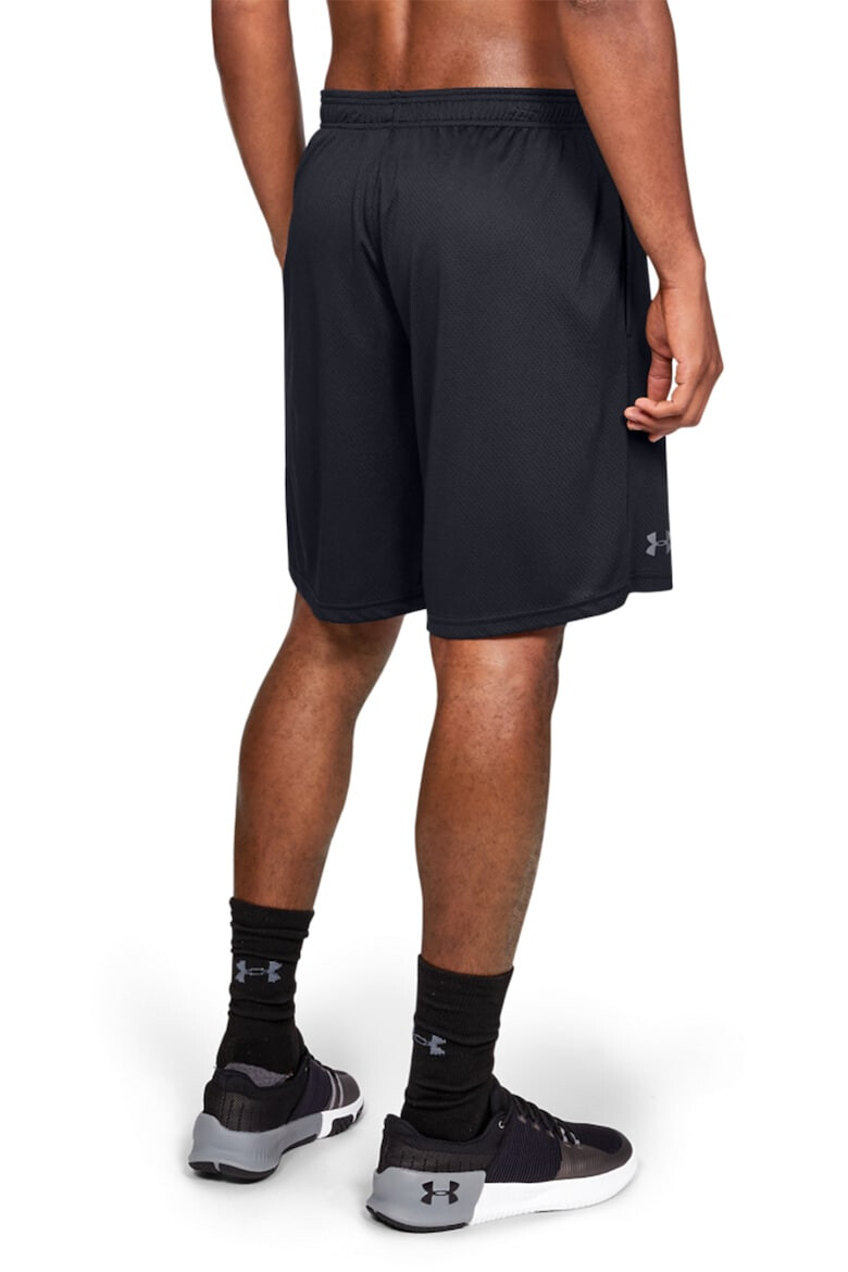 Under Armour Фитнес шорти с Tech™ с джобове - Pepit.bg