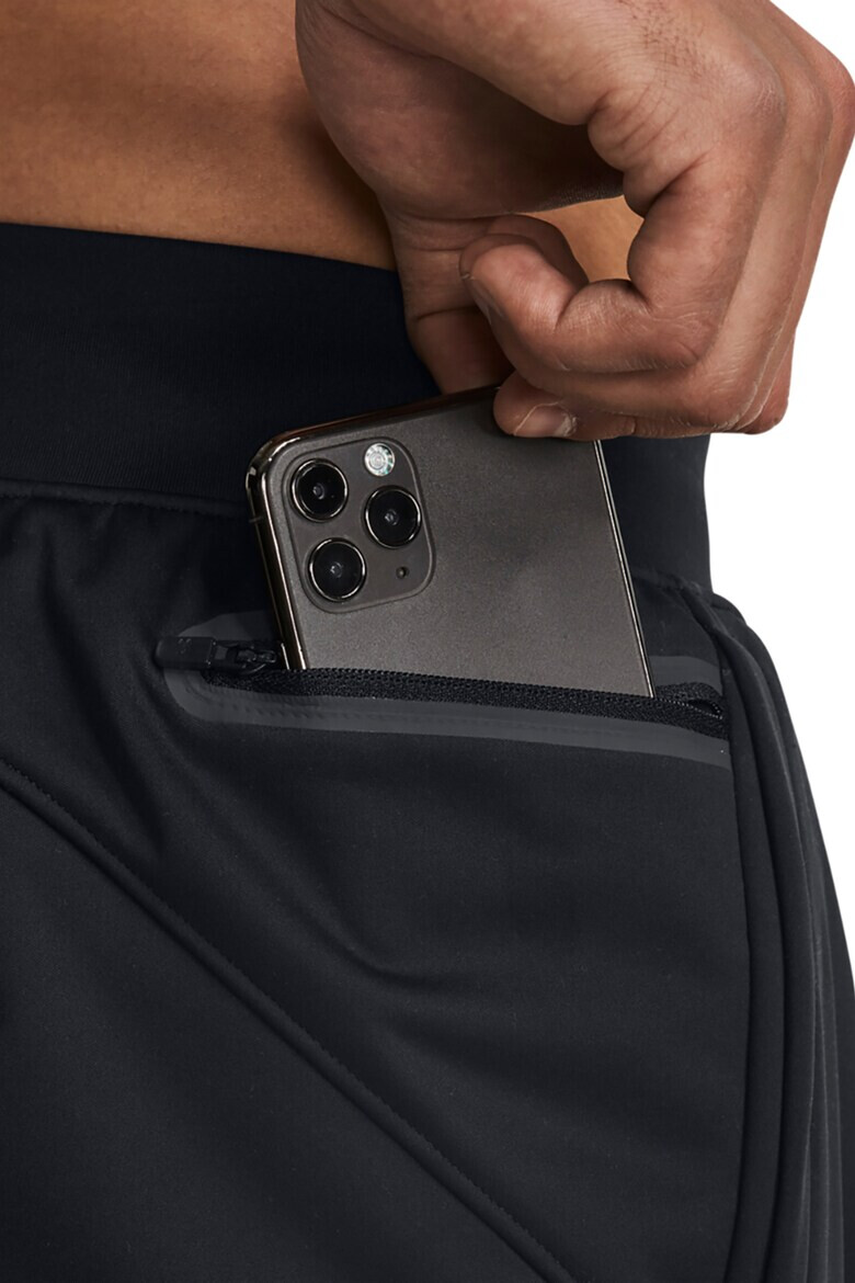 Under Armour Фитнес панталон Unstoppable - Pepit.bg