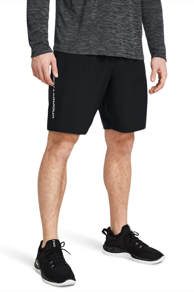 Under Armour Свободни фитнес шорти Tech™ - Pepit.bg