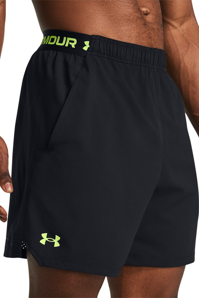 Under Armour Фитнес шорти Vanish с лого - Pepit.bg