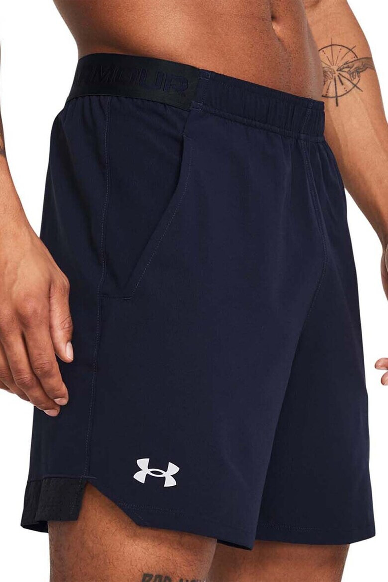 Under Armour Фитнес шорти Vanish с лого - Pepit.bg