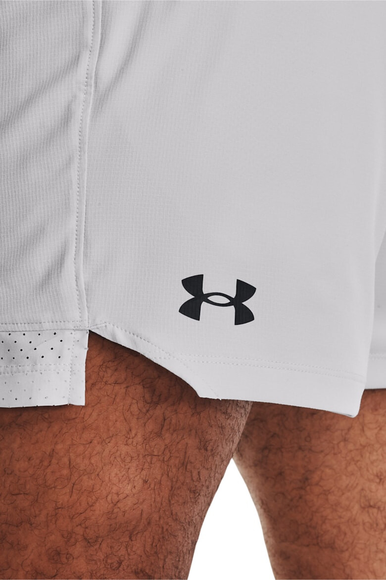 Under Armour Фитнес шорти Vanish с лого - Pepit.bg
