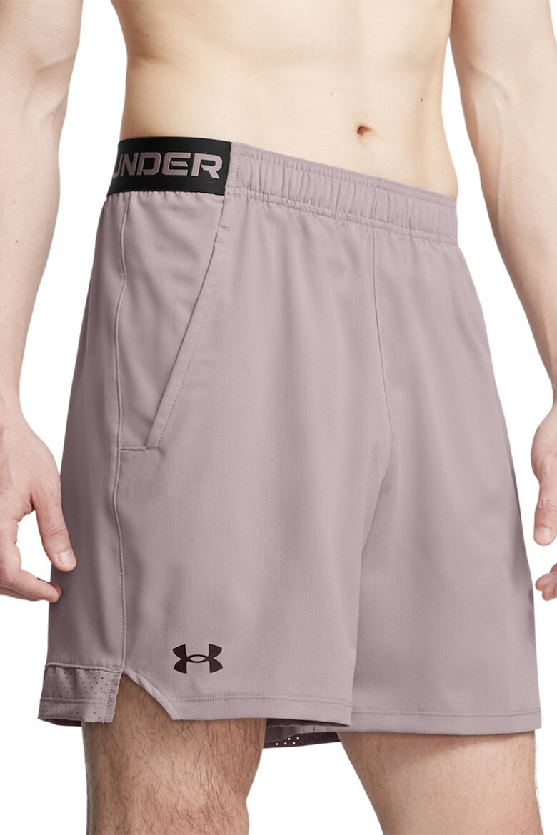 Under Armour Фитнес шорти Vanish с лого - Pepit.bg