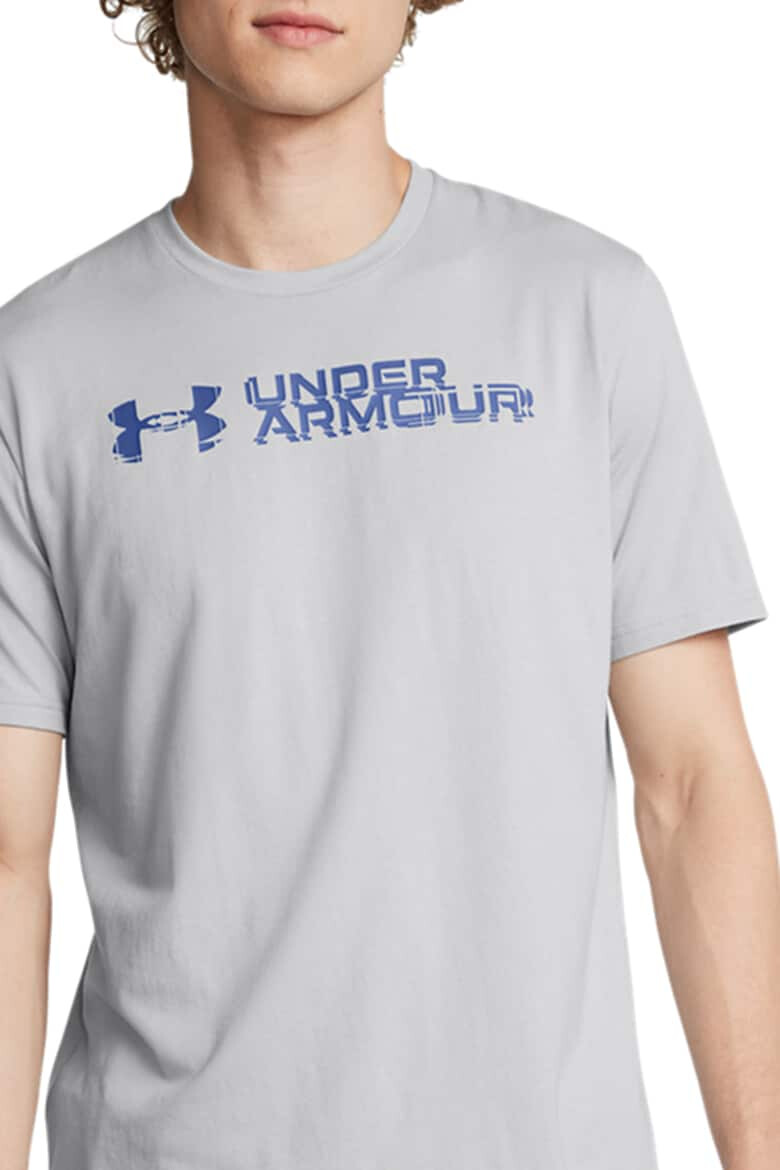 Under Armour Фитнес тениска Sliced - Pepit.bg
