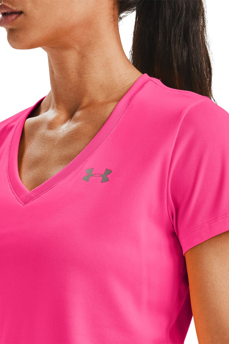 Under Armour Фитнес тениска Tech™ с шпиц деколте - Pepit.bg