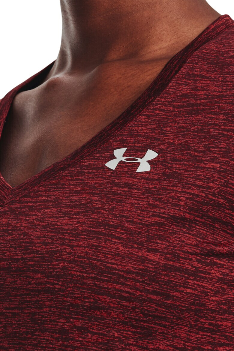 Under Armour Фитнес тениска Tech™ с шпиц деколте - Pepit.bg