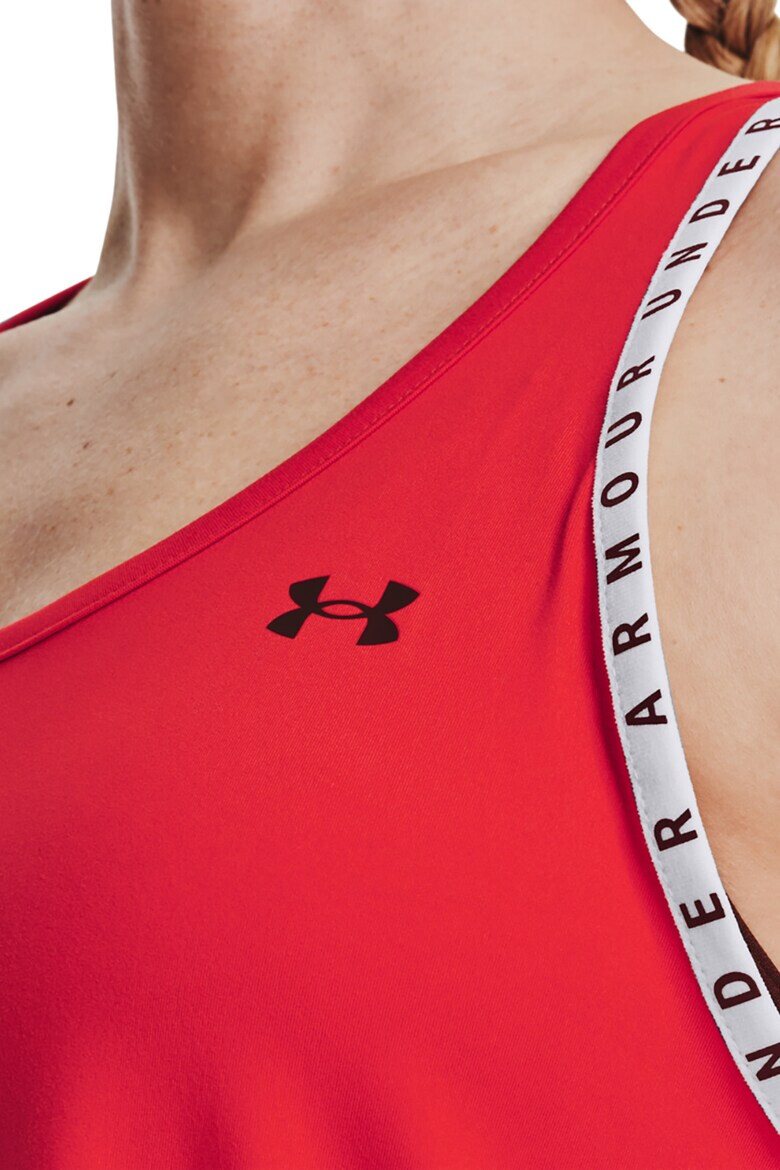 Under Armour Фитнес топ Knockout с лого - Pepit.bg