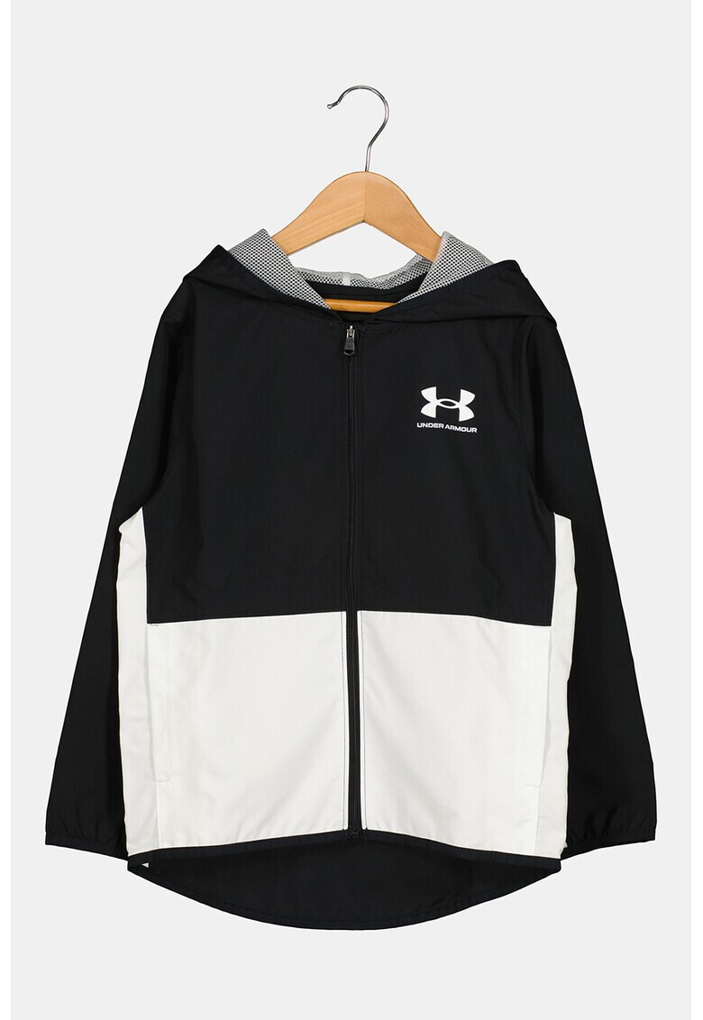 Under Armour Фитнес яке с качулка - Pepit.bg