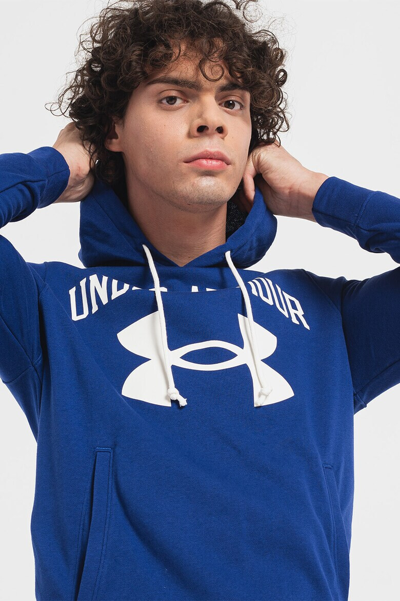 Under Armour Худи за бягане Rival с лого - Pepit.bg