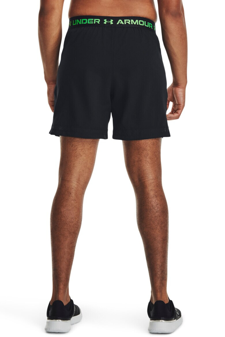 Under Armour Фитнес шорти Vanish с лого - Pepit.bg