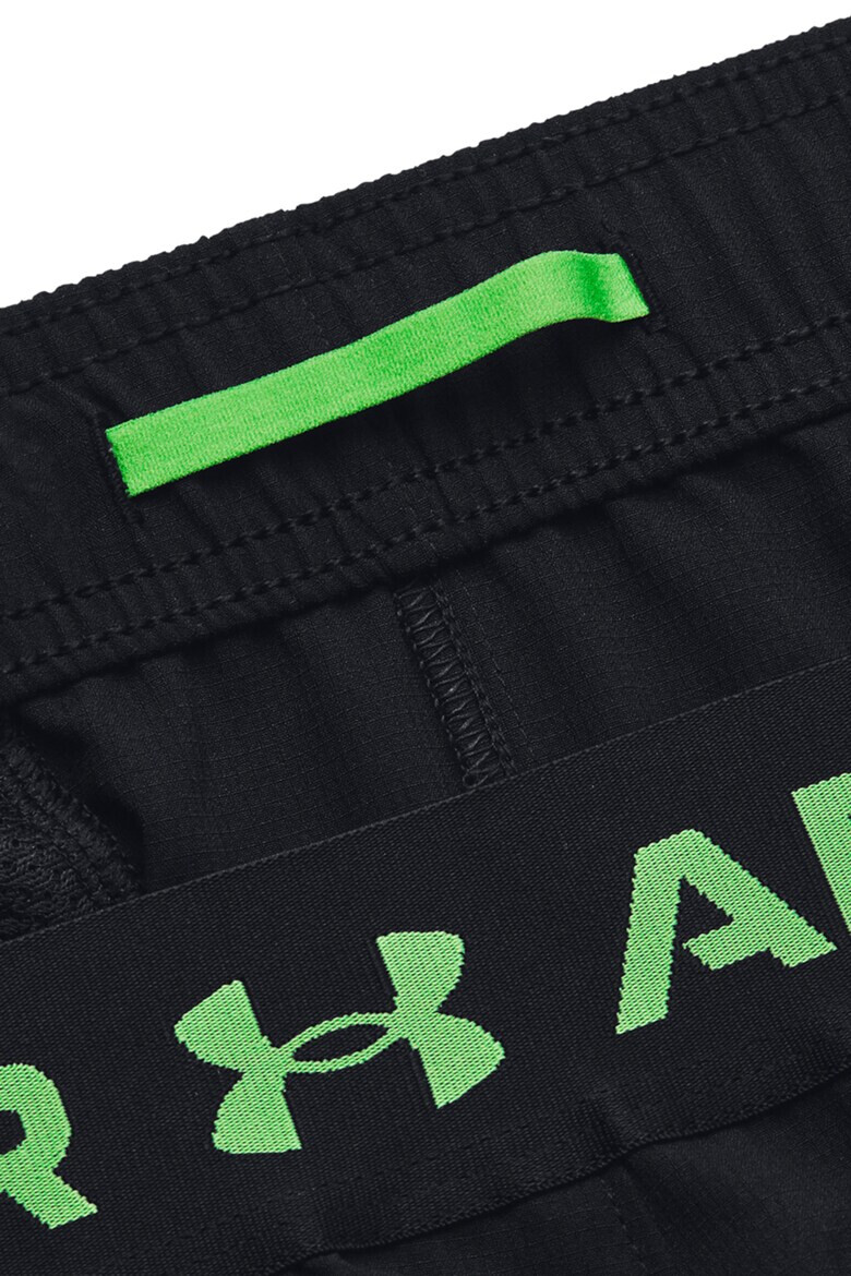 Under Armour Фитнес шорти Vanish с лого - Pepit.bg