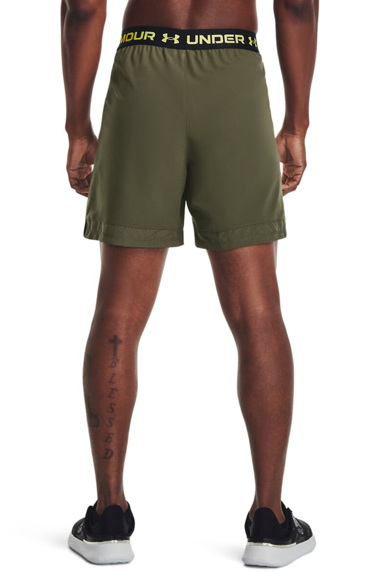 Under Armour Фитнес шорти Vanish с лого - Pepit.bg