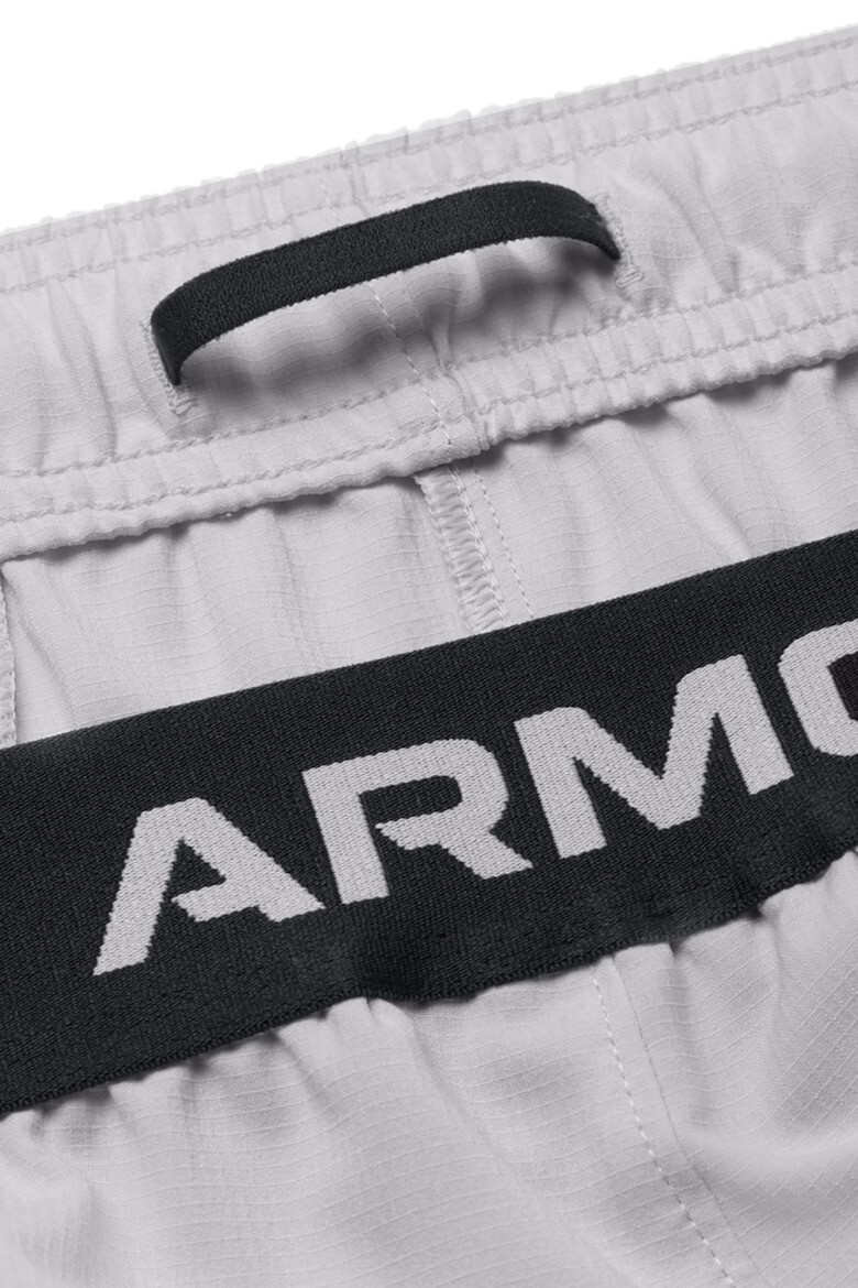 Under Armour Фитнес шорти Vanish с лого - Pepit.bg