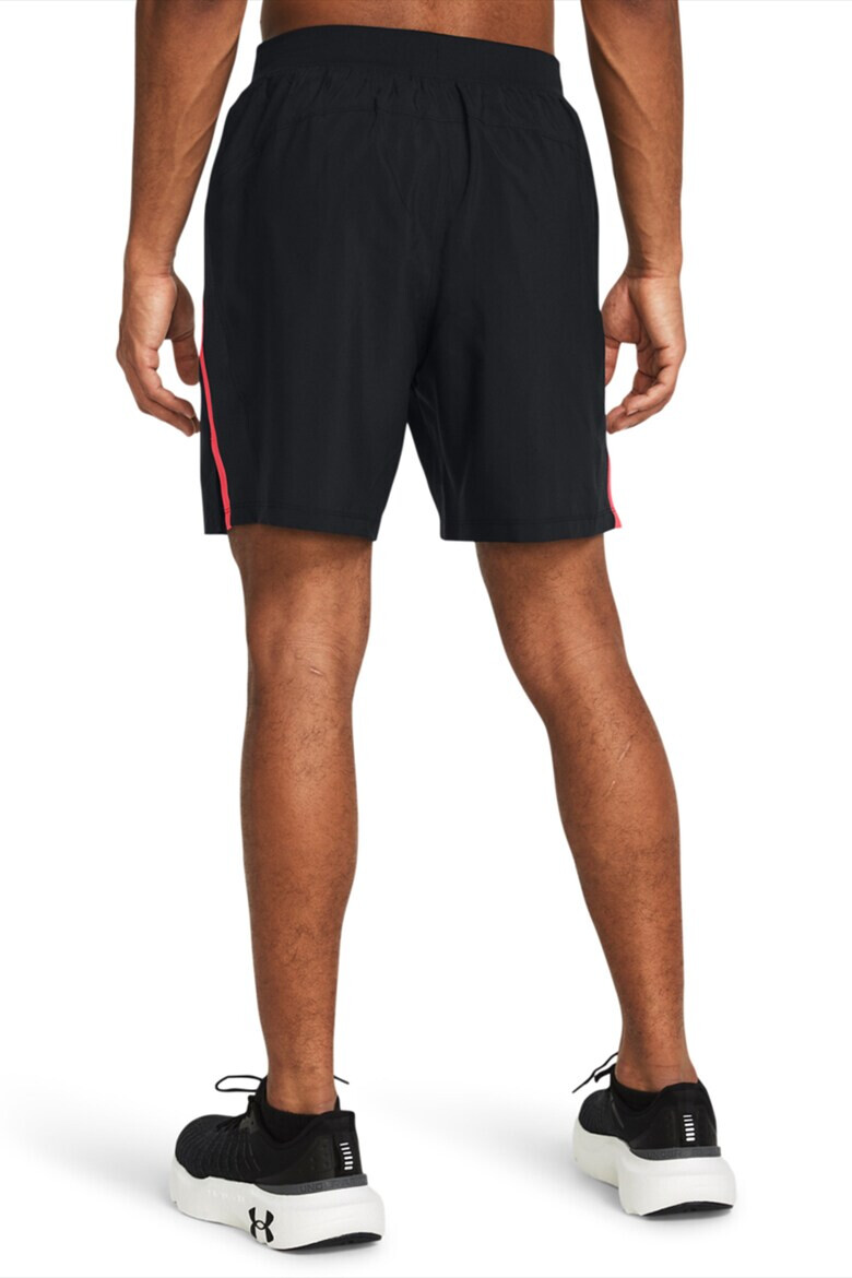Under Armour Къс панталон Launch 7'' за бягане - Pepit.bg
