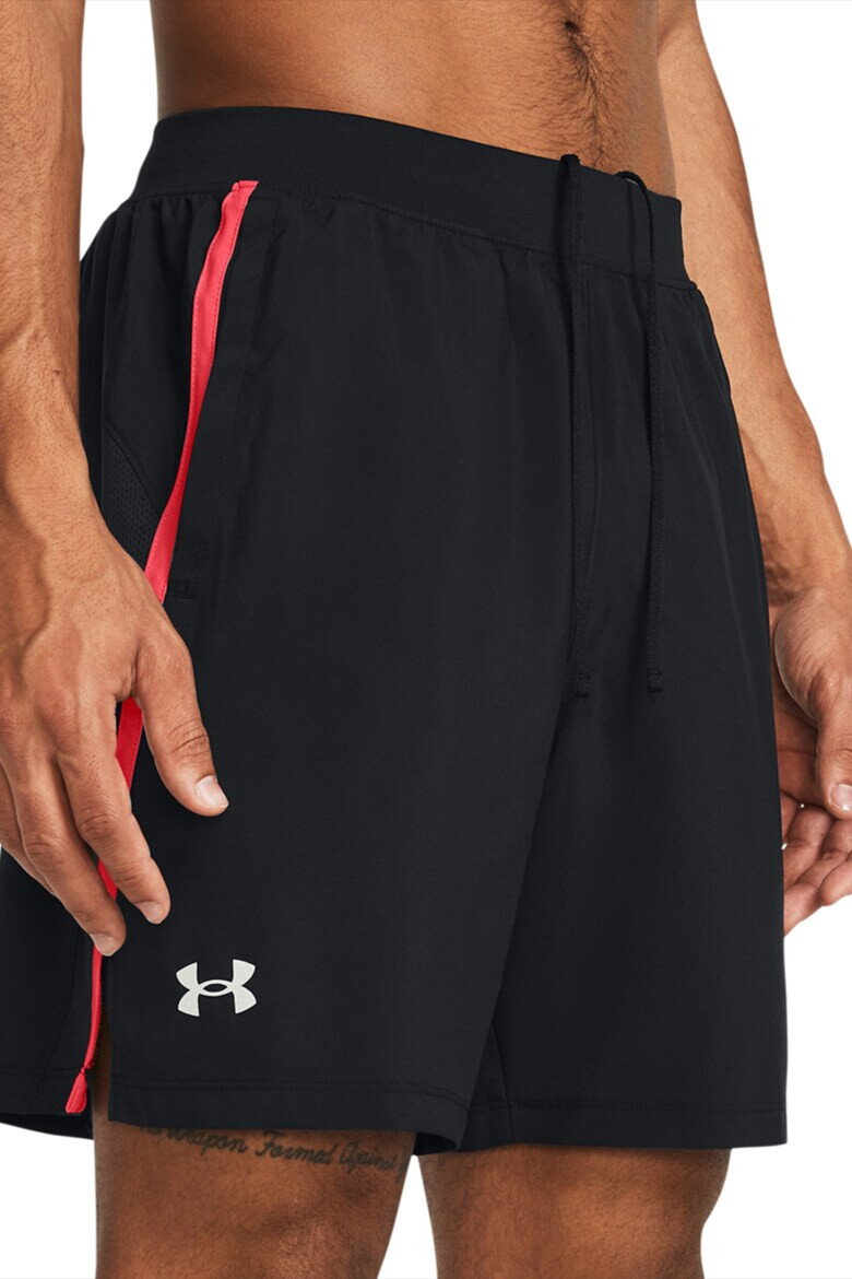 Under Armour Къс панталон Launch 7'' за бягане - Pepit.bg