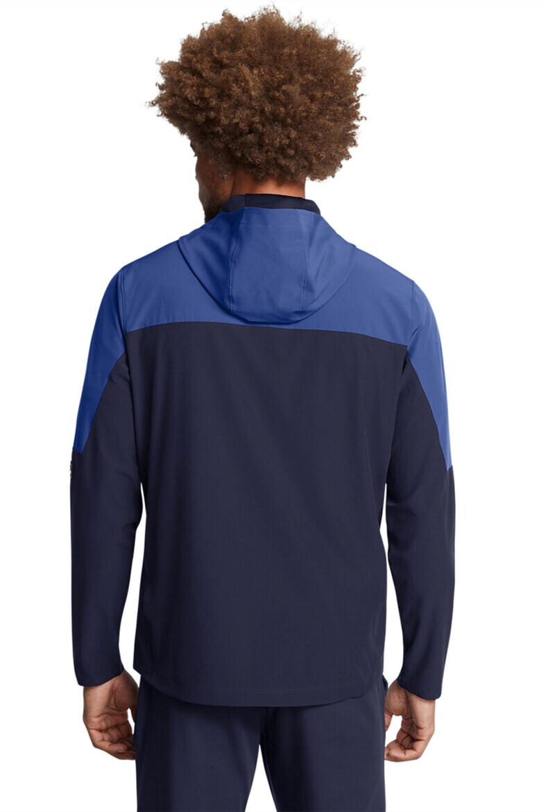 Under Armour Непромокаемо фитнес яке Vanish - Pepit.bg