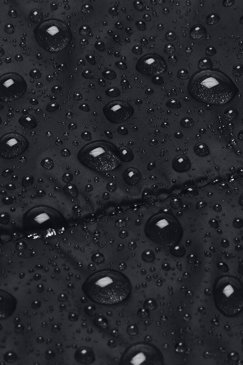 Under Armour Непромокаемо яке с лого - Черен - Pepit.bg