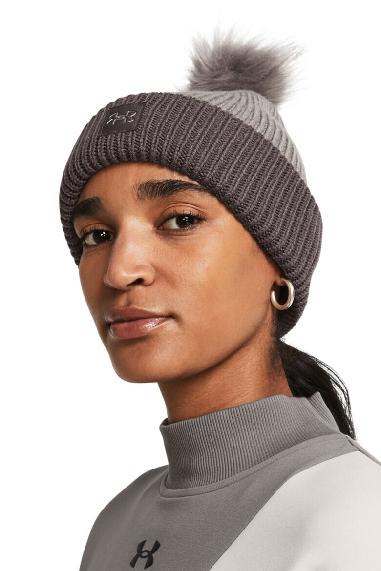 Under Armour Рипсена шапка с помпон - Pepit.bg