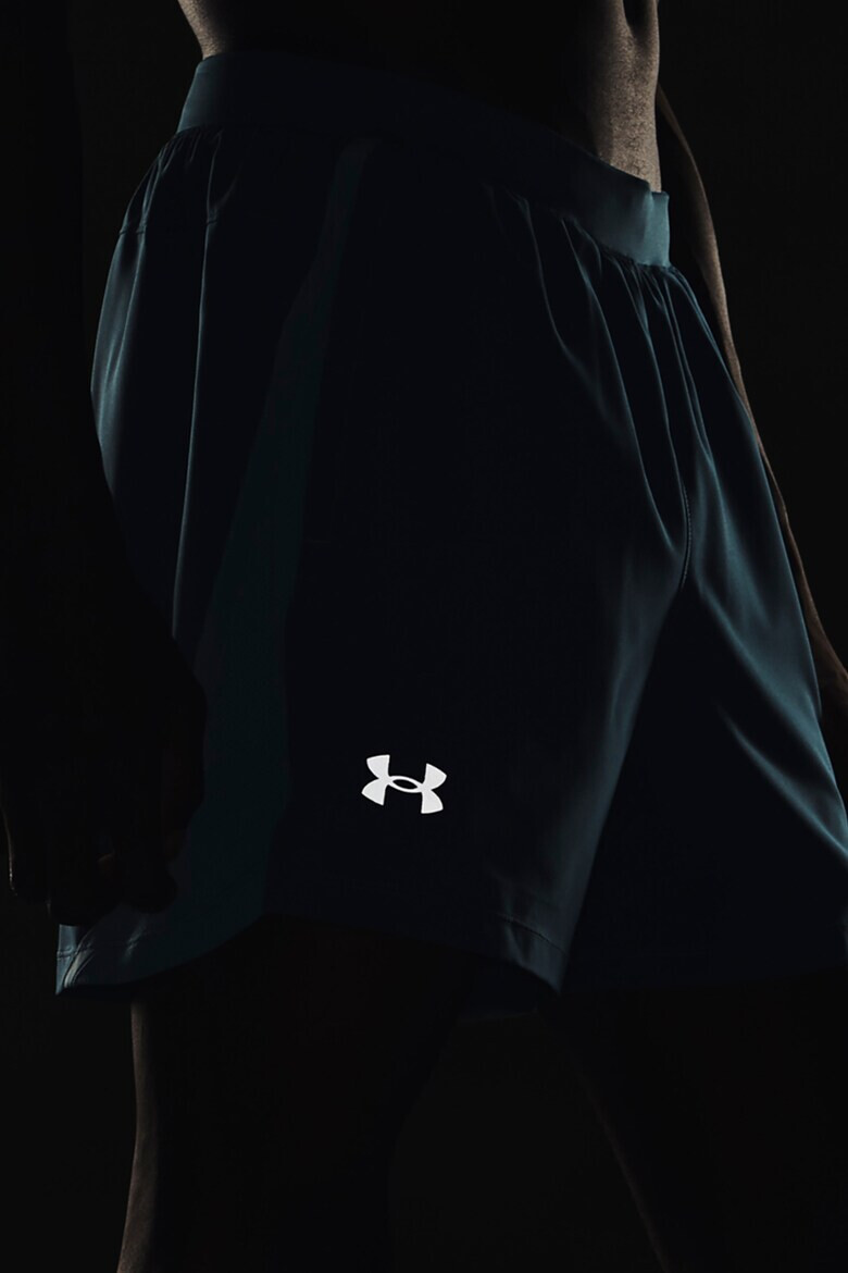 Under Armour Шорти Launch за бягане със светлоотразителни елементи - Pepit.bg