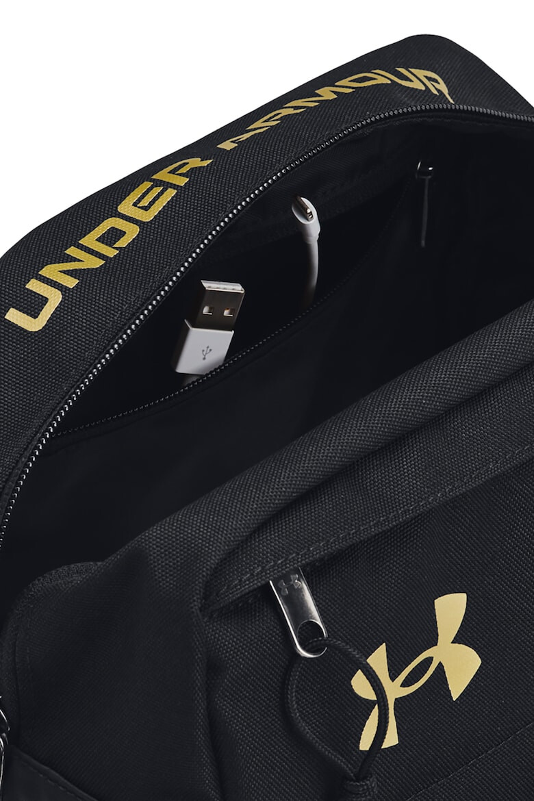 Under Armour Спортен несесер Contain Travel с лого - Pepit.bg