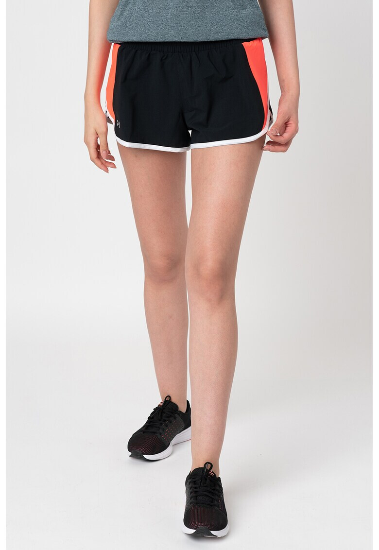 Under Armour Спортни шорти Launch Tulip - Pepit.bg
