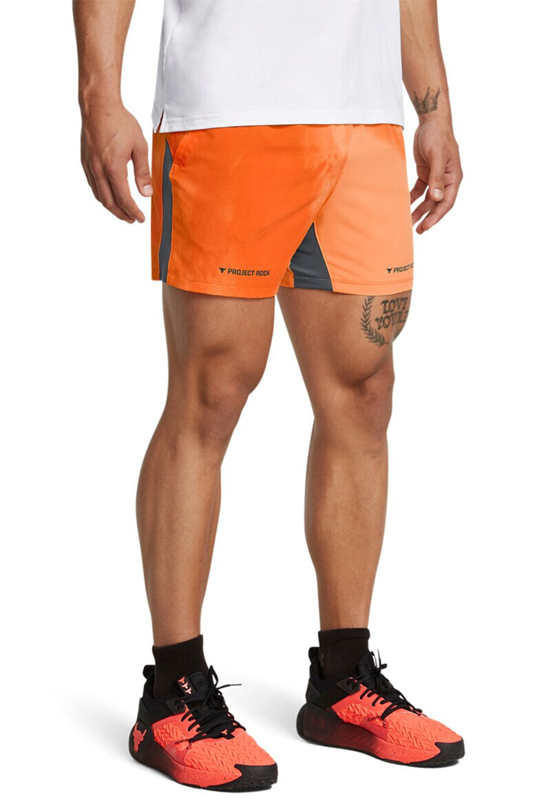 Under Armour Спортни шорти Project Rock - Pepit.bg
