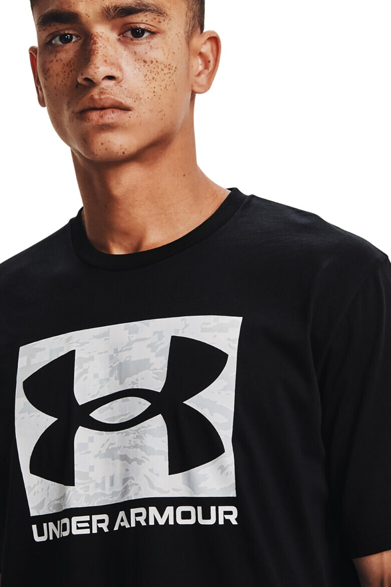 Under Armour Свободна тениска ABC Camo - Pepit.bg