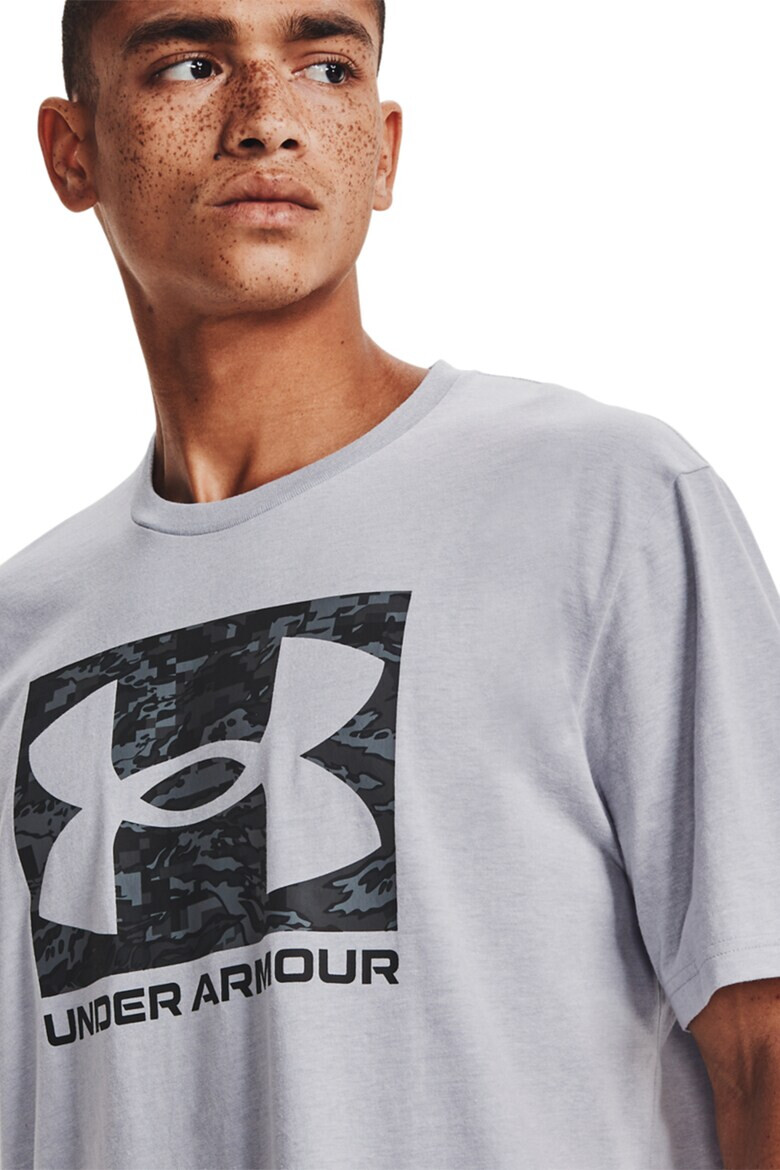 Under Armour Свободна тениска ABC Camo - Pepit.bg