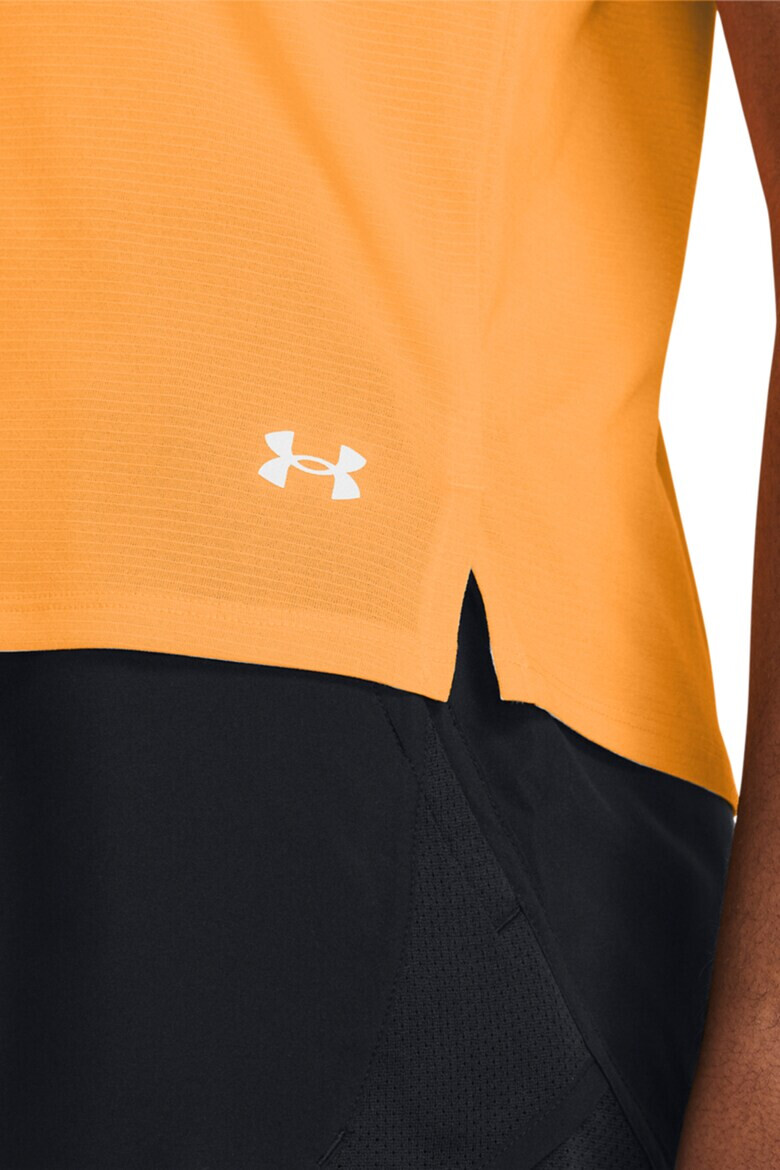 Under Armour Тениска за бягане Launch - Pepit.bg