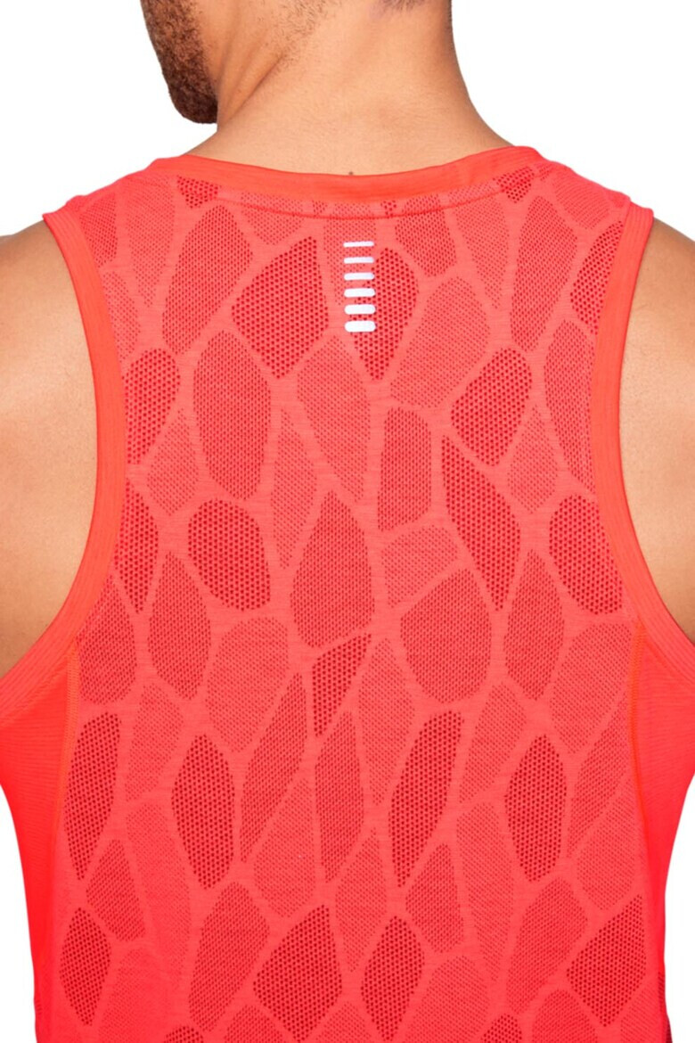 Under Armour Топ за бягане Streaker 2.0 - Pepit.bg