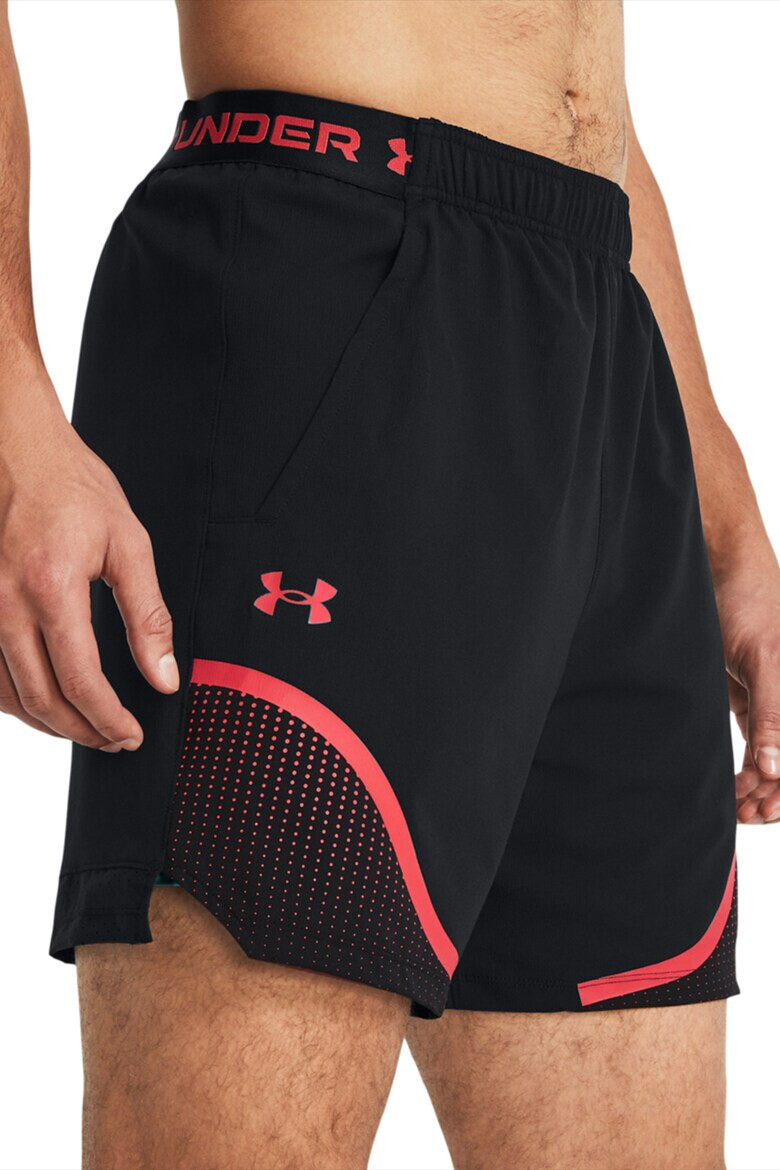 Under Armour Тренировъчни шорти с лого - Pepit.bg
