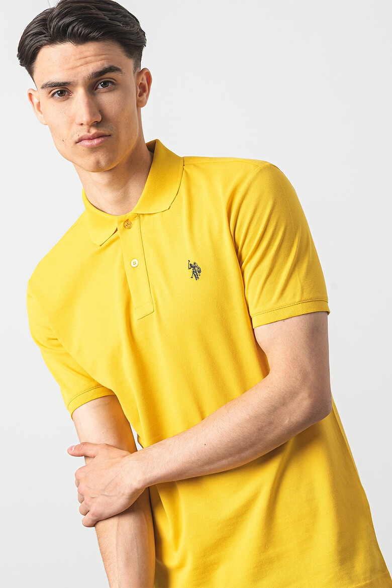 US Polo Assn U.S. Polo Assn - Слим памучна тениска с яка - Pepit.bg