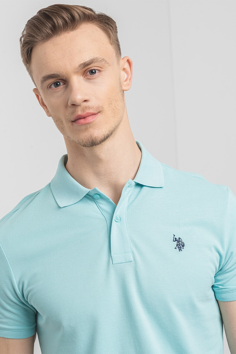 US Polo Assn U.S. Polo Assn - Слим памучна тениска с яка - Pepit.bg