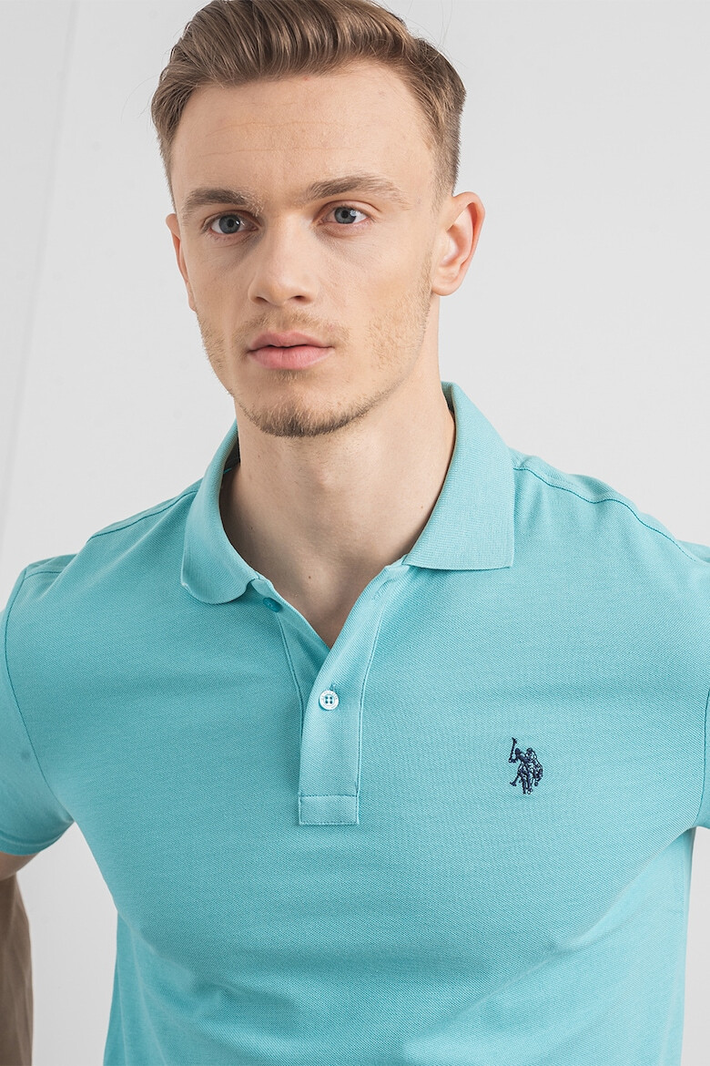 US Polo Assn U.S. Polo Assn - Слим памучна тениска с яка - Pepit.bg