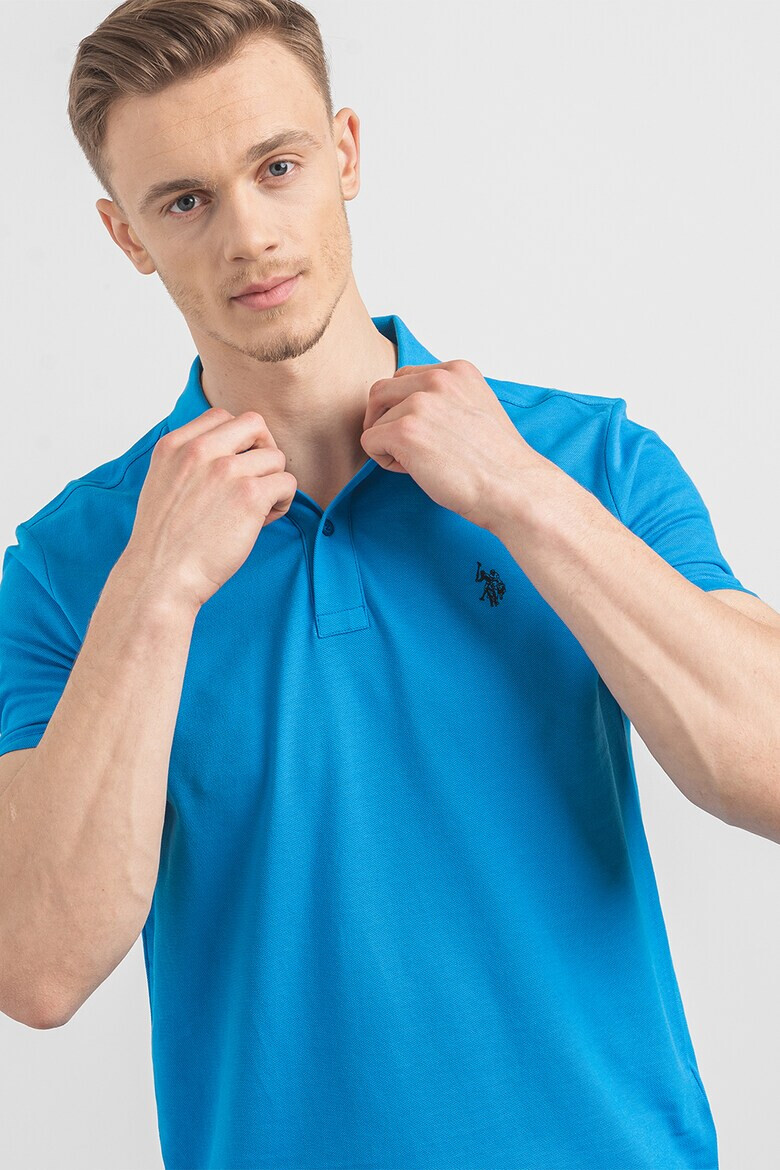 US Polo Assn U.S. Polo Assn - Слим памучна тениска с яка - Pepit.bg