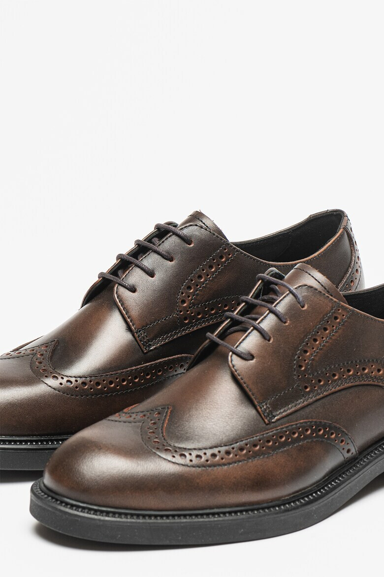 Vagabond Shoemakers Кожени обувки Brogue - Pepit.bg