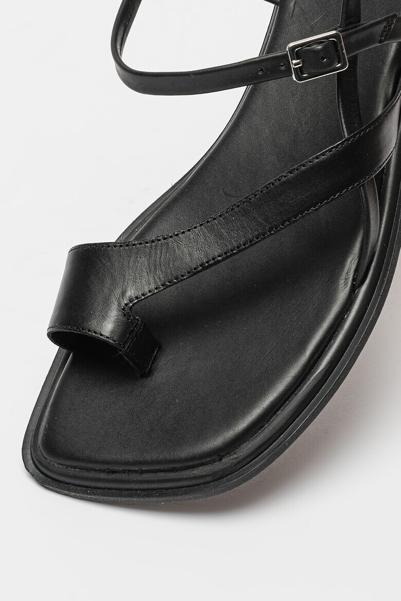Vagabond Shoemakers Кожени сандали Izzy - Черен - Pepit.bg