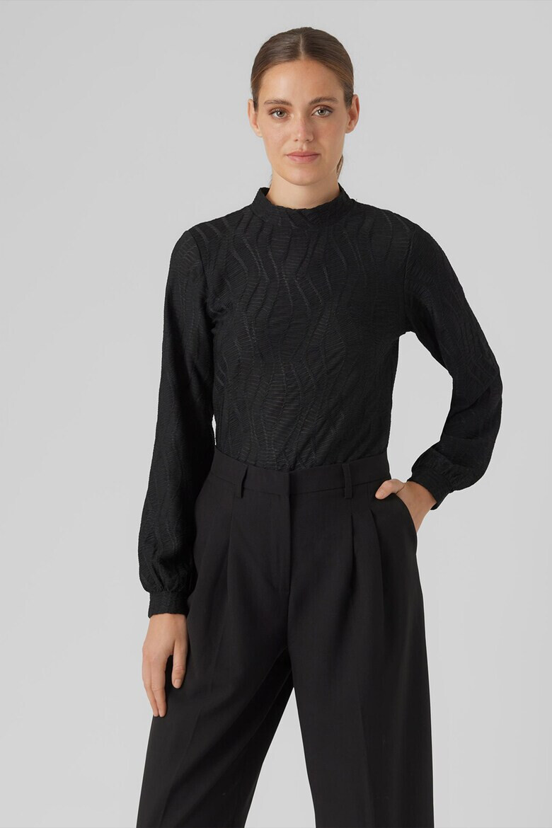 Vero Moda Блуза с ниска яка - Pepit.bg