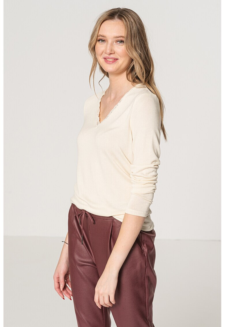 Vero Moda Блуза с шпиц и дантела - Pepit.bg