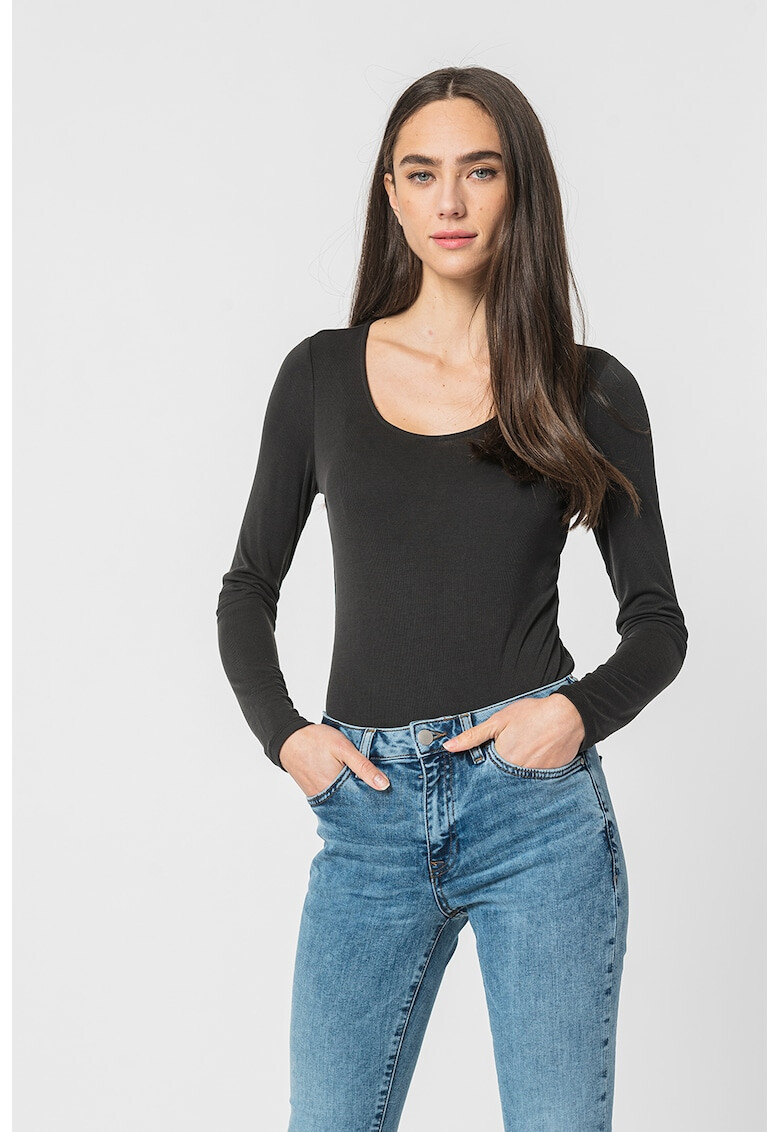 Vero Moda Боди Eden с модал с рипс - Pepit.bg