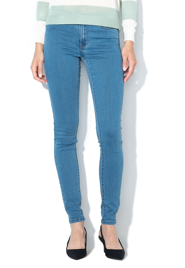 Vero Moda Дънки Julia по тялото - Pepit.bg