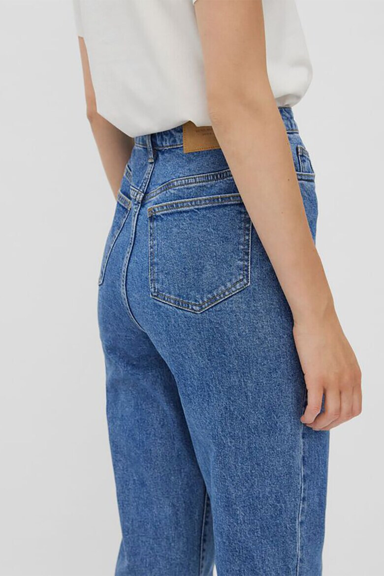 Vero Moda Дънки Mom с висока талия - Pepit.bg
