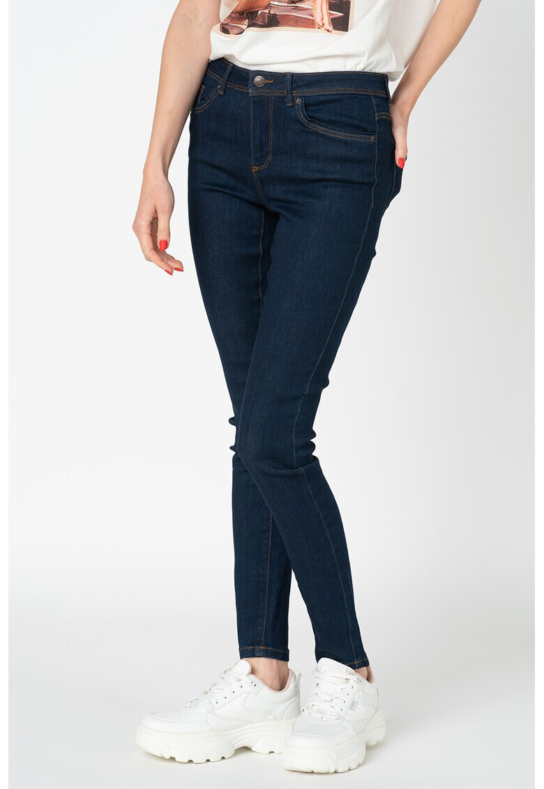Vero Moda Прилепнали дънки Tanya - Pepit.bg