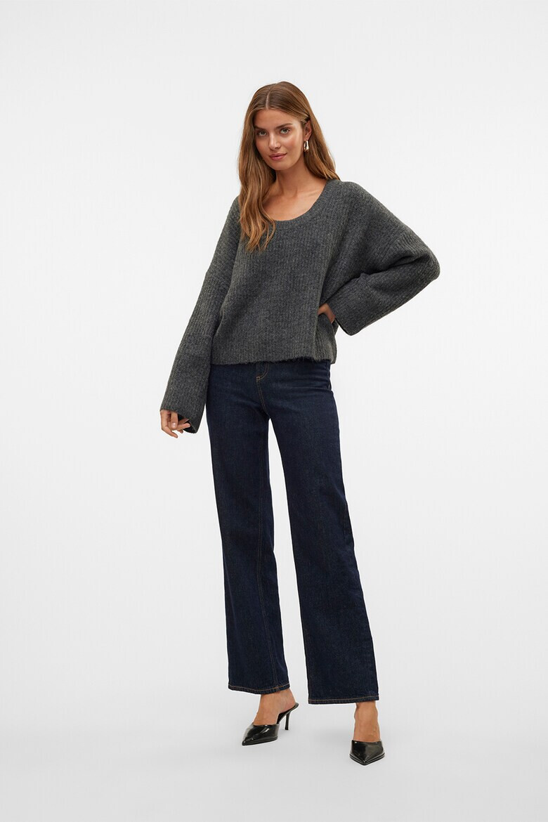 Vero Moda Пуловер Gemma с едра плетка - Pepit.bg