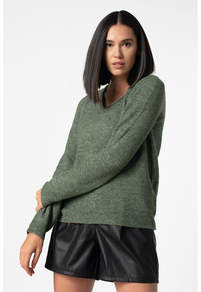 Vero Moda Пуловер Simone с вълна и шпиц - Pepit.bg